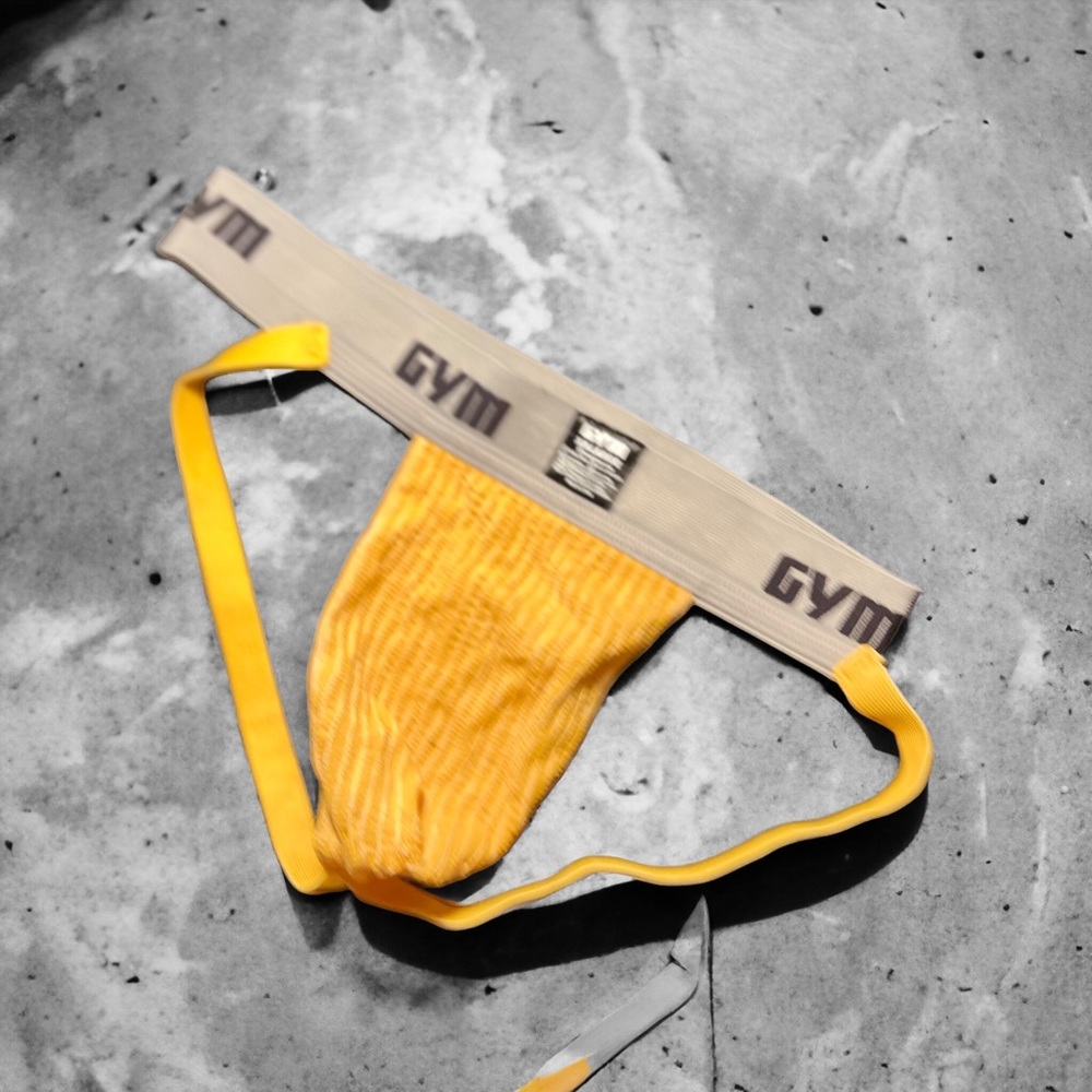 Yellow “OZ” 😉 Jock